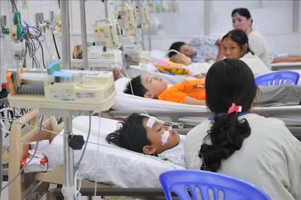 trẻ em Việt Nam mắc sốt xuất huyết
