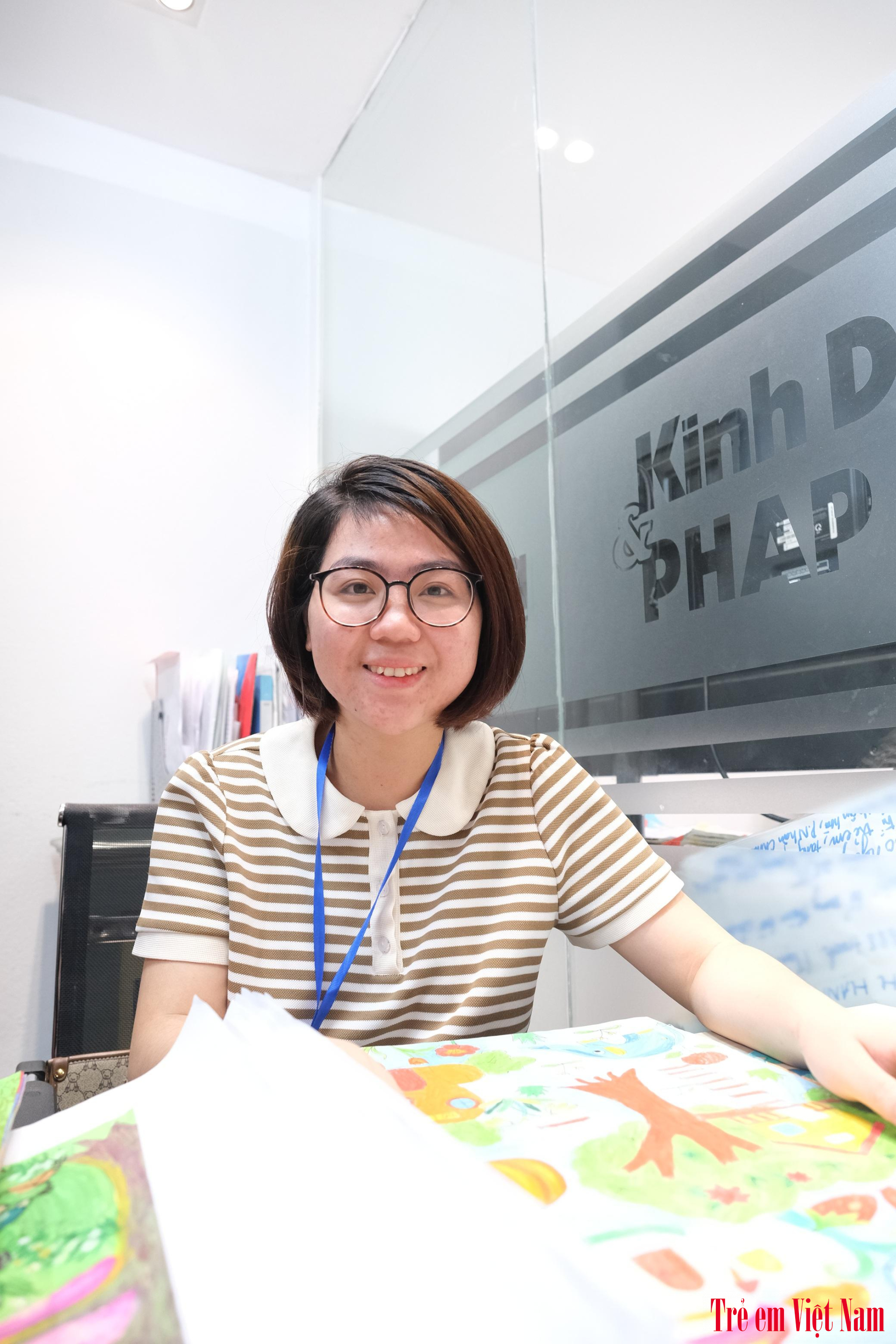 Giám khảo Đặng Thị Diễm - Giáo viên Trường Mầm non Công Dân Toàn Cầu - An Khánh - Hà Nội DSCF1276
