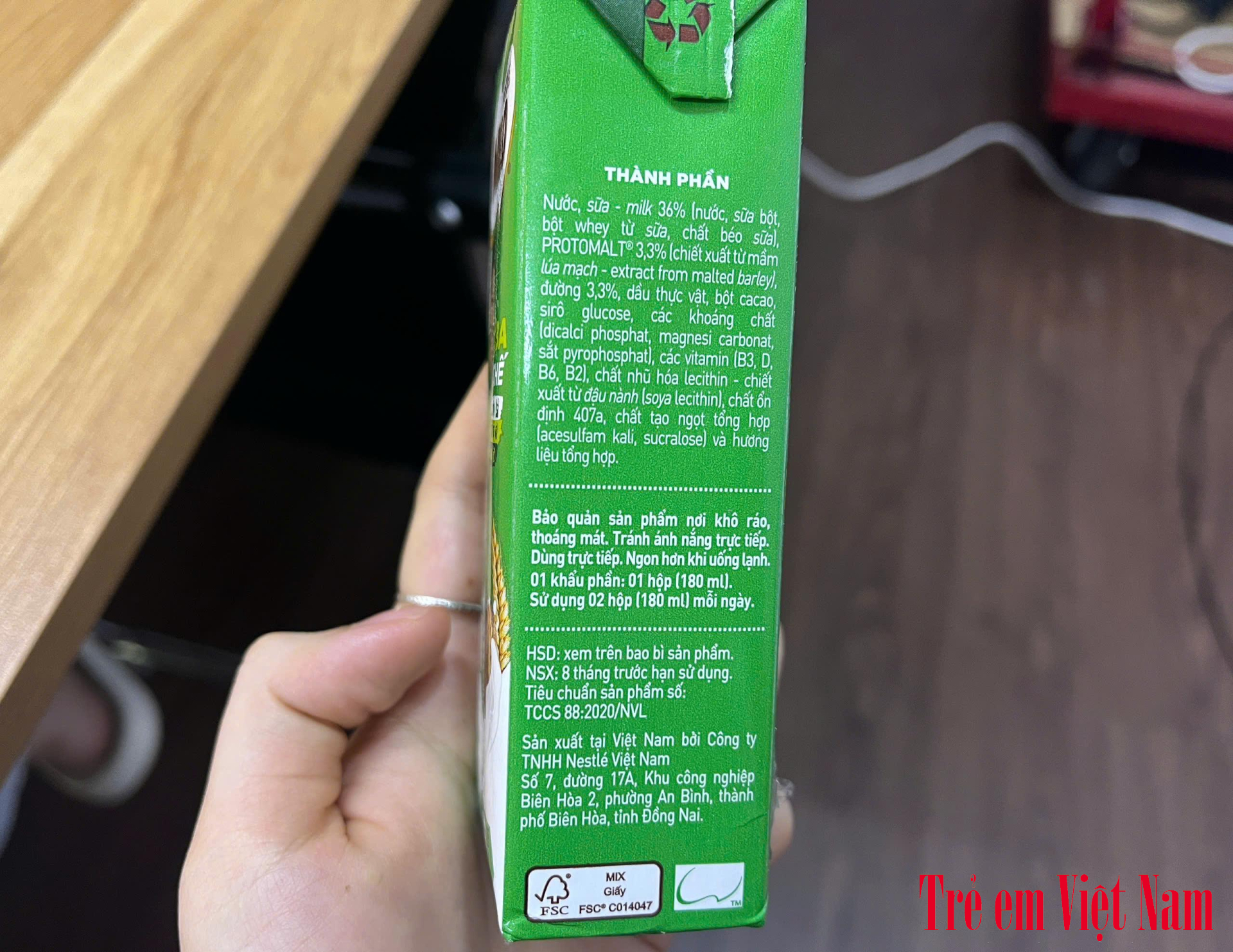 Sản phẩm đạt chuẩn ghi nhãn – thể hiện rõ nguồn gốc, hạn sử dụng và đơn vị chịu trách nhiệm. z7168190102625_ca8a63d8b1d1a13c80cdda5422c1ebbc