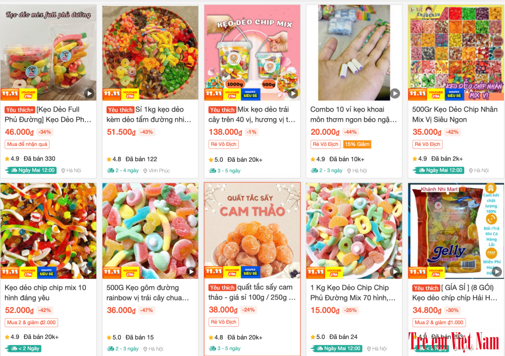 Các sản phẩm đồ ăn vặt không nhãn mác, nguồn gốc mập mờ vẫn được rao bán tràn lan trên mạng xã hội và sàn thương mại điện tử. nh màn hình 2025-10-29 lúc 23.03.49