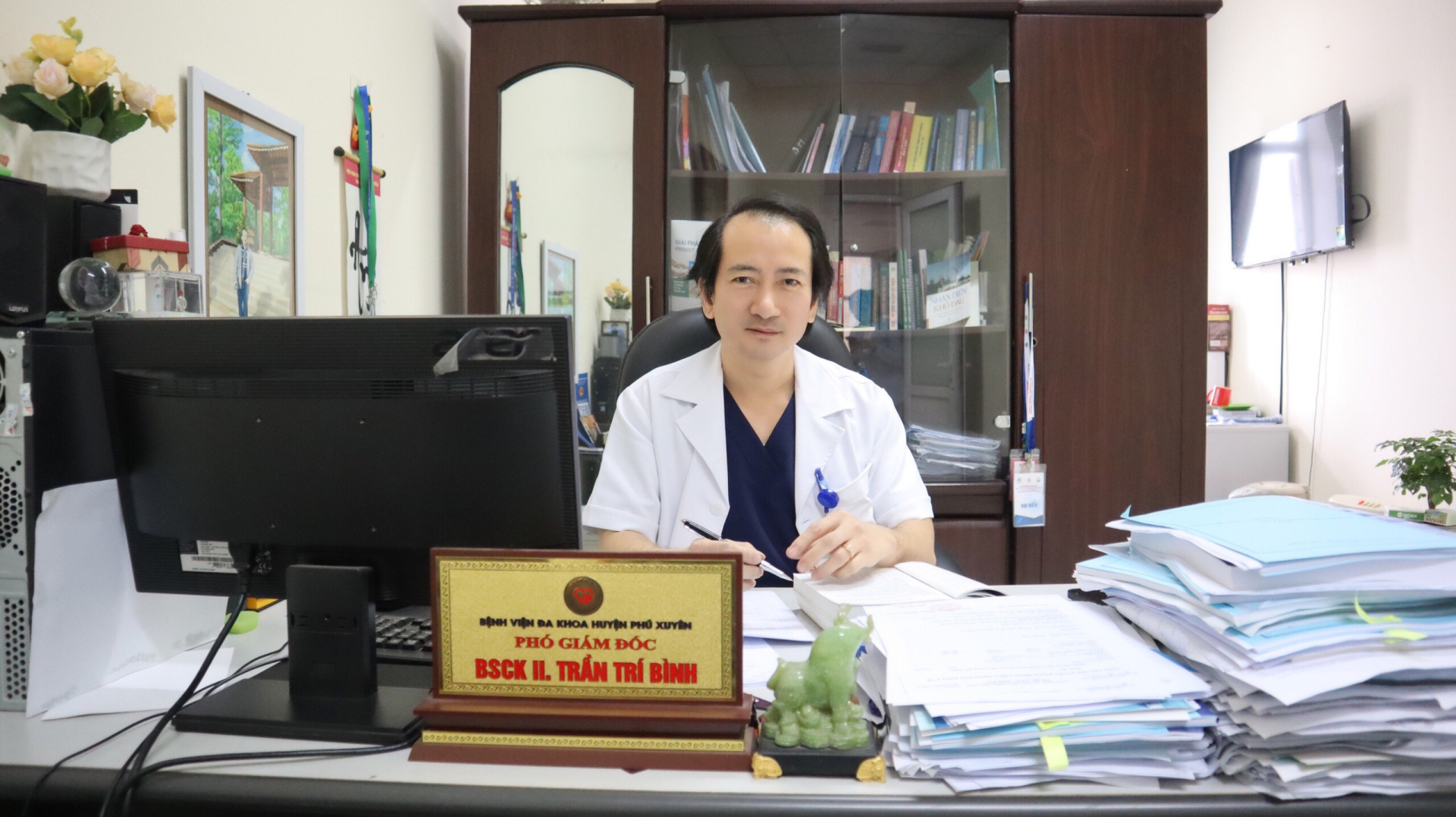 Bác sĩ Trần Trí Bình, PGĐ Bệnh viện Đa khoa huyện Phú Xuyên: “Chúng ta làm tất cả vì đam mê, nhiệt huyết của mình mục đích để bệnh nhân khỏi bệnh”
