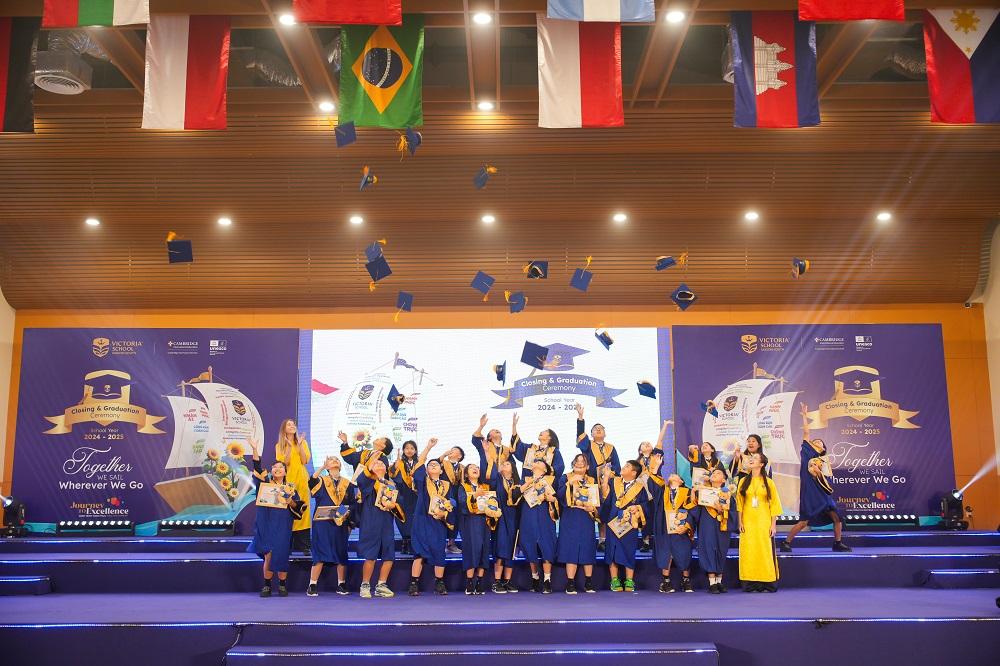 Victoria School là đối tác chiến lược của UNESCO thực hiện dự án xây dựng Trường học Hạnh phúc tại Việt Nam. 22