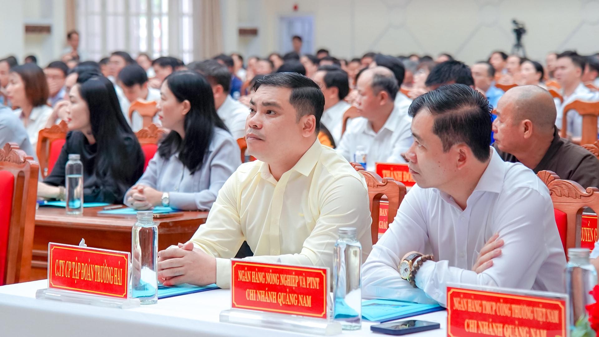 Ông Trần Nhật Quang - Giám đốc hành chính THACO Chu Lai tham dự hội nghị. 2 (1)2 (1)