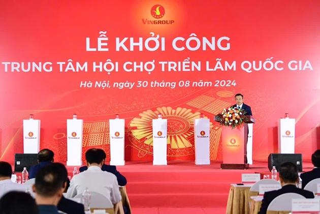 Ông Trần Sỹ Thanh - Ủy viên Trung ương Đảng, Phó Bí thư Thành ủy, Chủ tịch UBND thành phố Hà Nội phát biểu tại Lễ Khởi công Trung tâm Hội chợ Triển lãm Quốc gia - công trình trọng điểm tại thành phố Hà Nội 5
