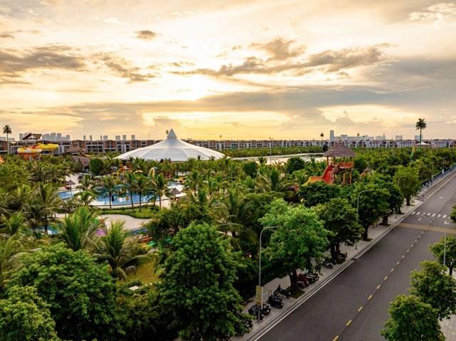 Phân khu Phố Biển nằm kề cận VinWonders Water Park, đón trọn dòng khách vui chơi tại đây. 2