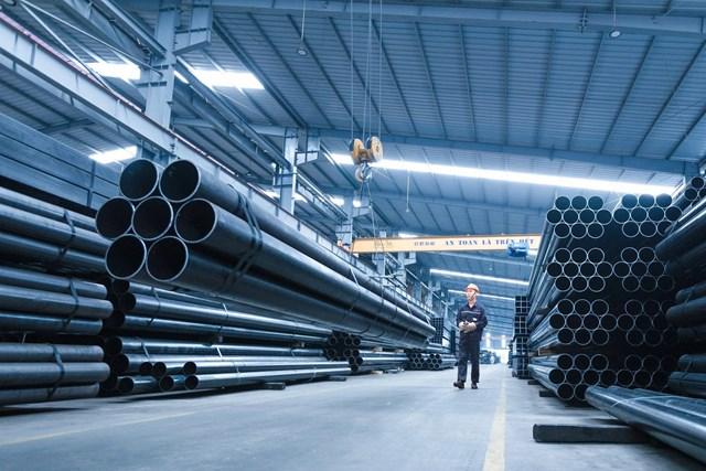 Hòa Phát cấp 10.000 tấn ống thép cỡ lớn vào dự án Trung tâm Hội chợ Triển lãm Quốc gia lớn nhất Đông Nam Á hoa-phat