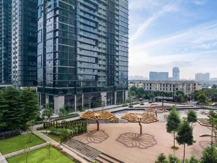 Công viên lá sen tại Grand Marina, Saigon 5