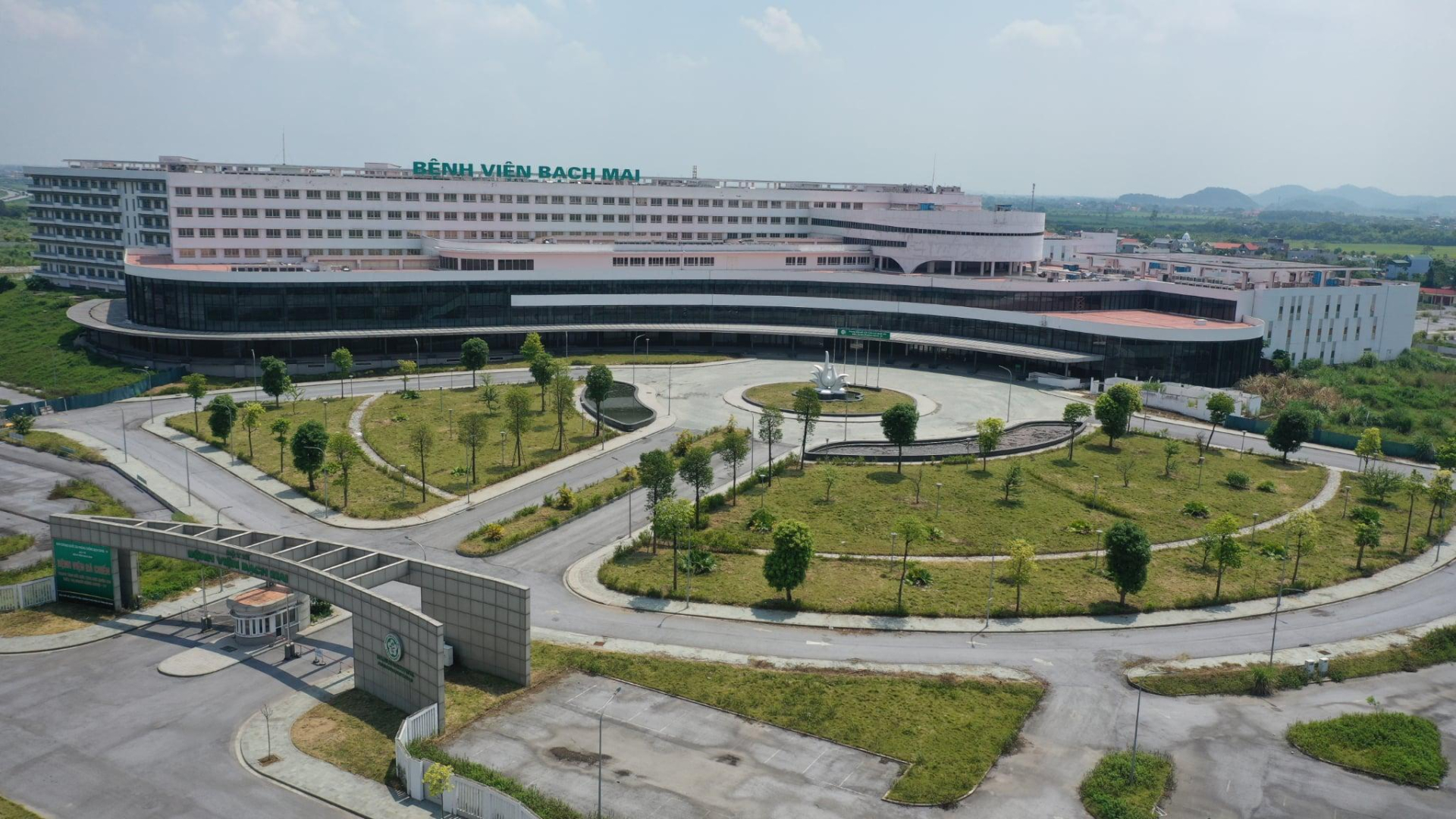 Bệnh viện Bạch Mai cơ sở 2 được đầu tư hơn 1.100 tỉ đồng trang thiết bị, chuẩn bị đi vào hoạt động cuối năm 2025 BV Bạch Mai -ngoc thanh