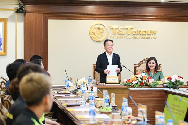 Ông Đỗ Quang Hiển, Nhà sáng lập, Chủ tịch Điều hành Tập đoàn T&T Group phát biểu tại sự kiện 23