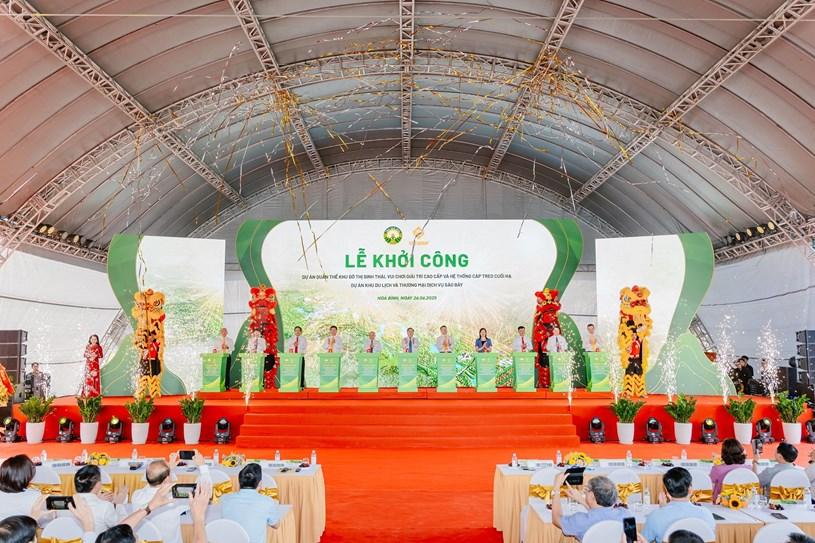 Lễ khởi công Tổ hợp nghỉ dưỡng khoáng nóng hơn 21.000 tỷ đồng do Sun Group đầu tư. 6
