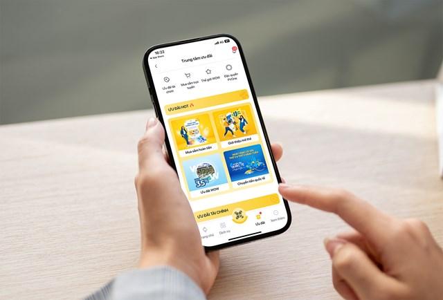 Khách hàng dễ dàng trải nghiệm hệ sinh thái ưu đãi tại PVcomBank chỉ với “một chạm” trên PVConnect. 1