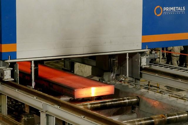 Máy đúc phôi thép tấm dày số 02 của Primetals đã được đưa vào hoạt động hoa-phat
