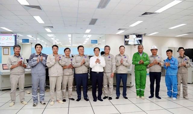 Phó Thủ tướng tham quan Nhà máy Đạm Phú Mỹ dam-phu-my