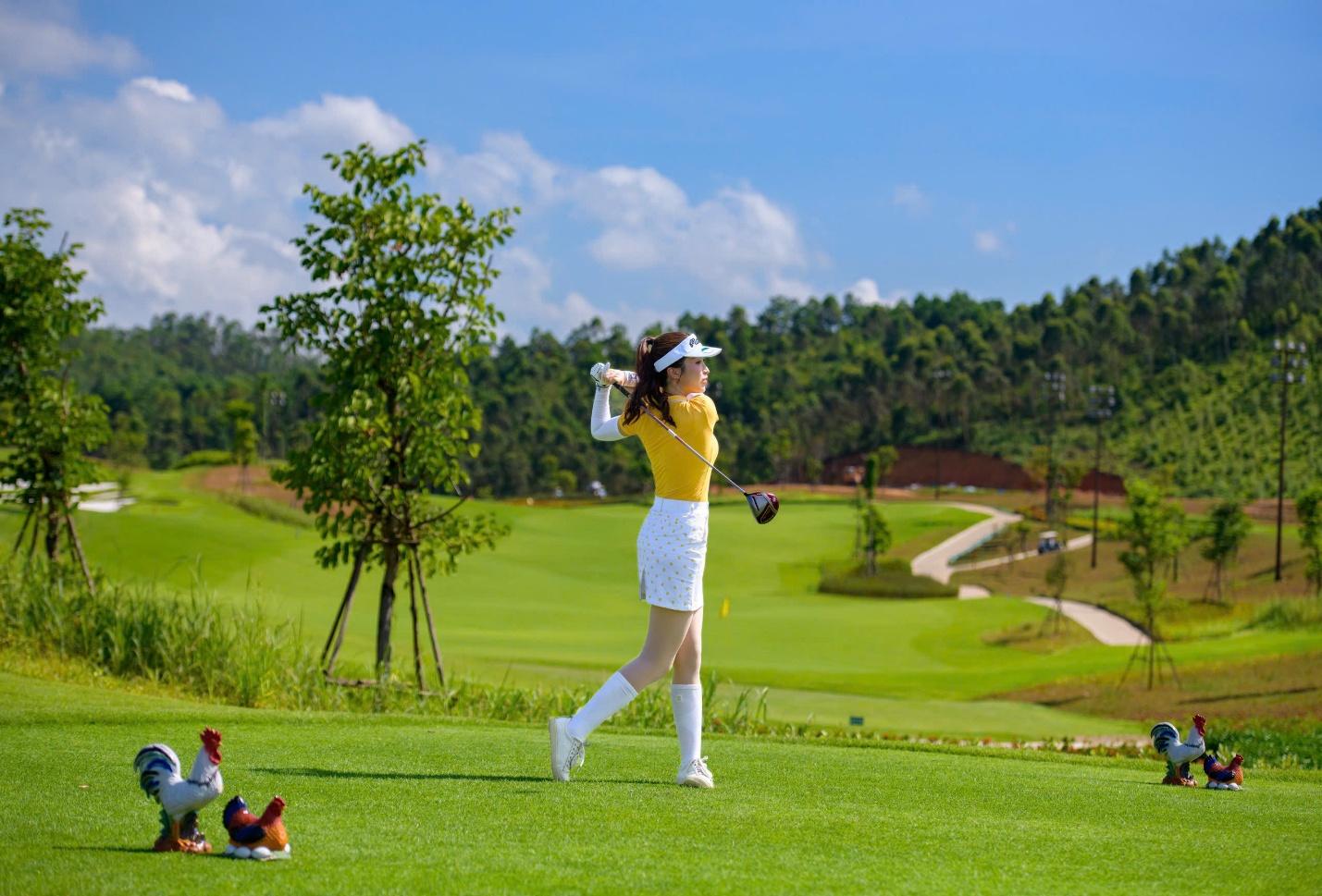 Không gian sân golf ghi dấu ấn với kiến trúc đậm văn hóa Việt. 11753433721.jpeg
