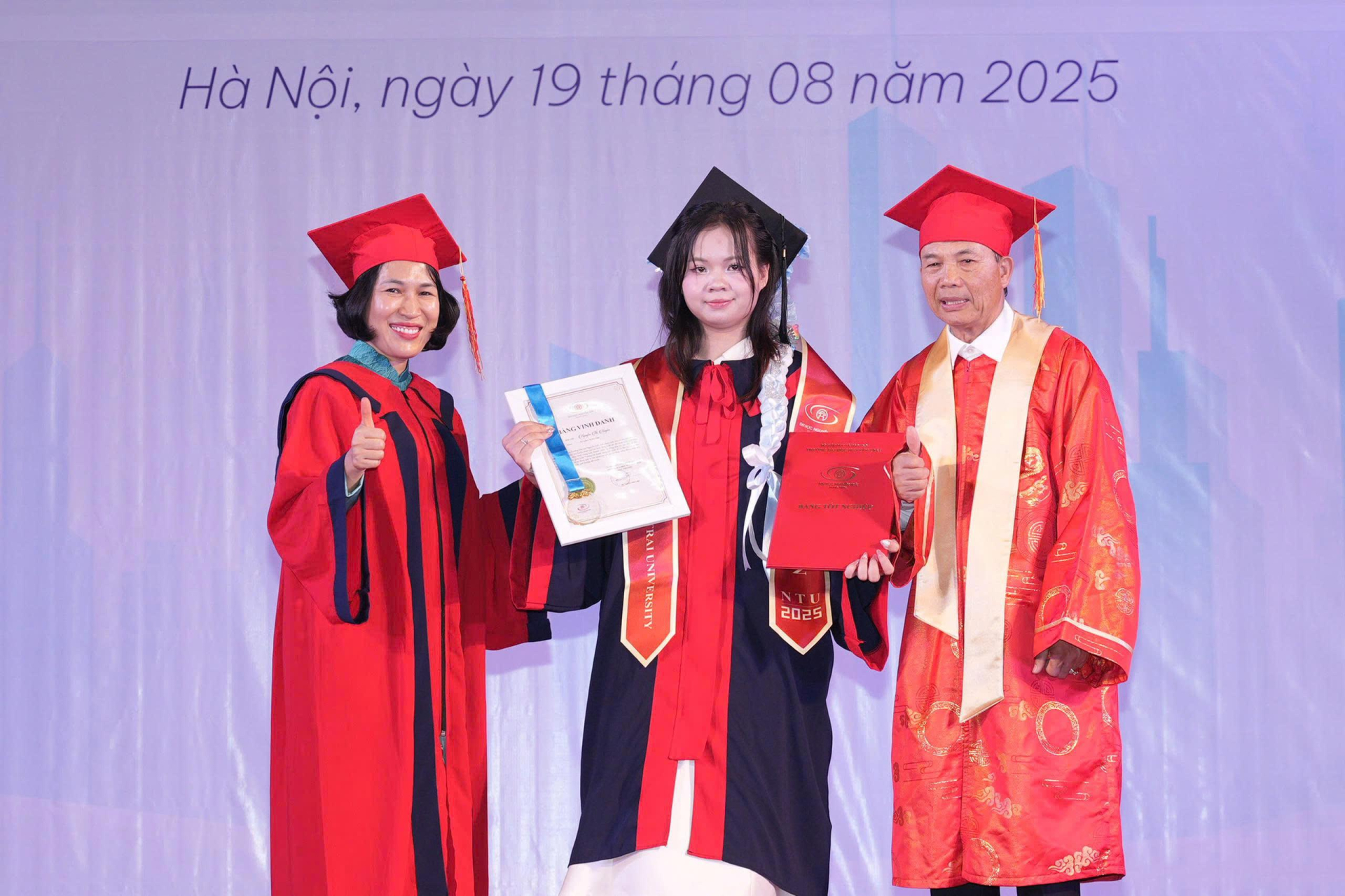NTU4