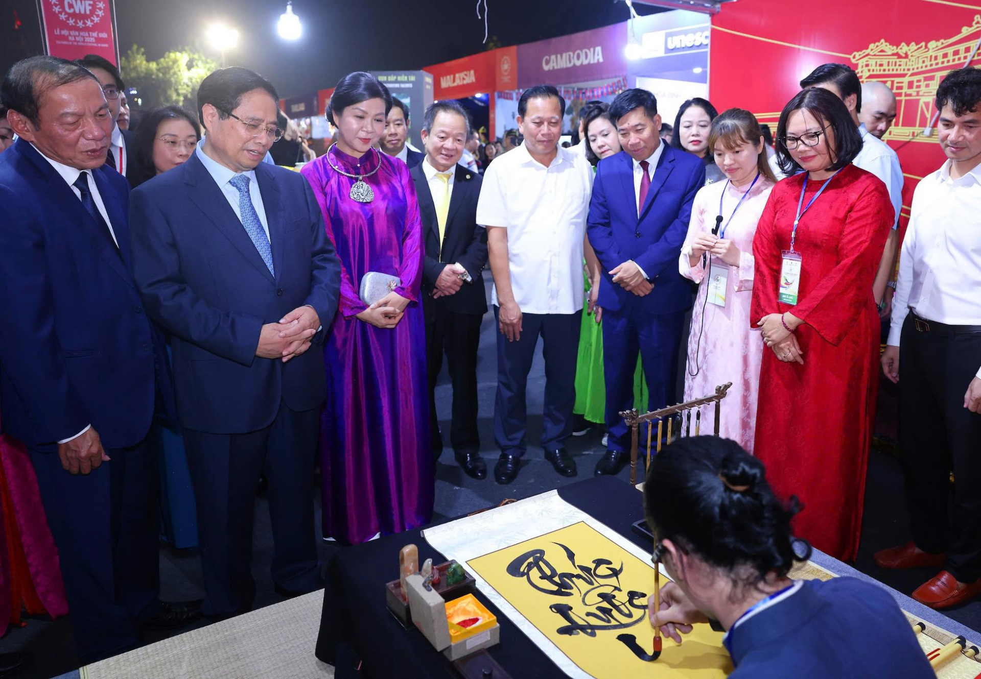 Lễ hội Văn hóa Thế giới tại Hà Nội là sự kiện văn hóa đối ngoại trọng điểm của Việt Nam năm 2025 nh 2-2