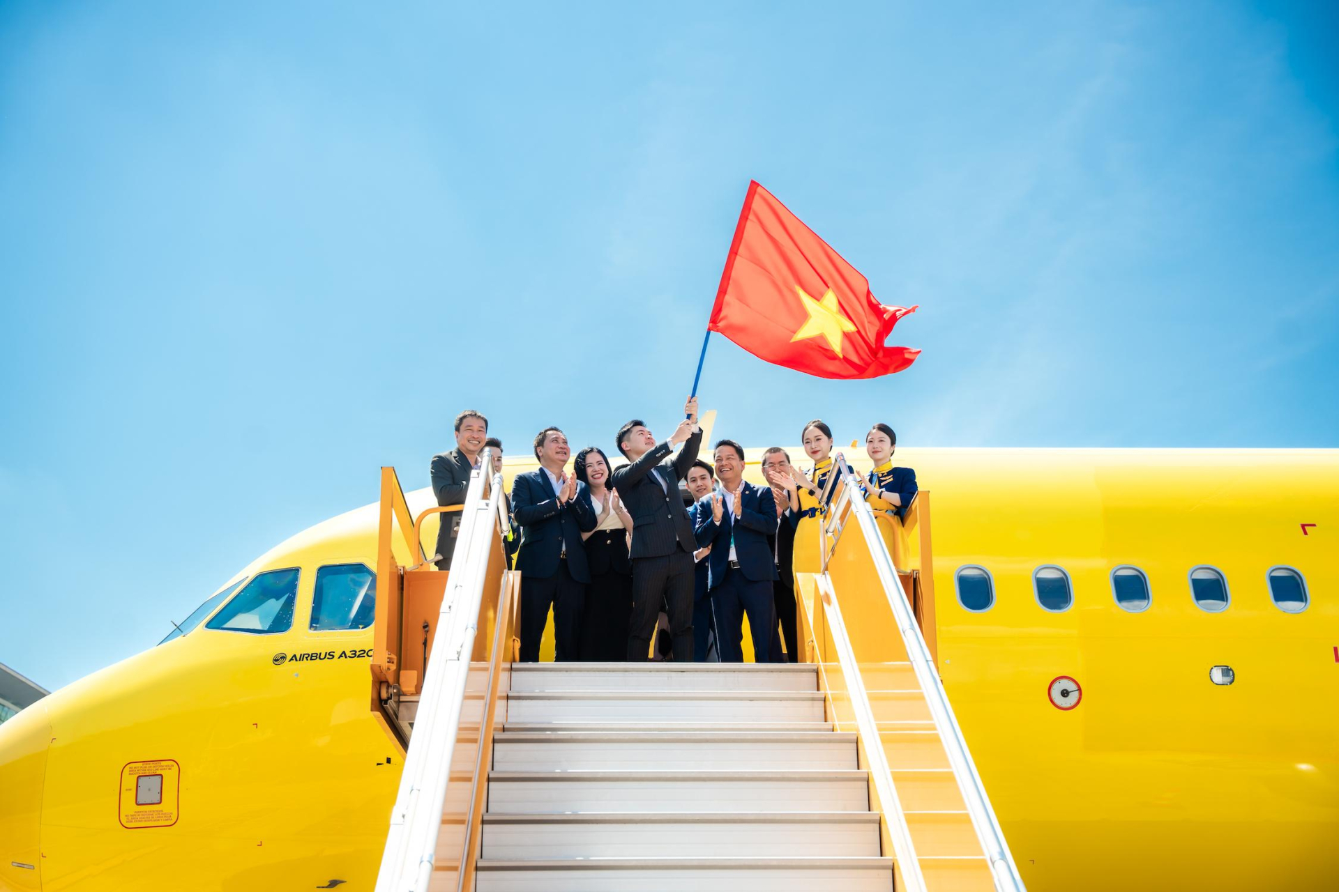 T&T Group, Ngân hàng SHB luôn chủ động đẩy mạnh đổi mới sáng tạo, ứng dụng các giải pháp công nghệ đột phá trong hoạt động sản xuất, kinh doanh T&T Group