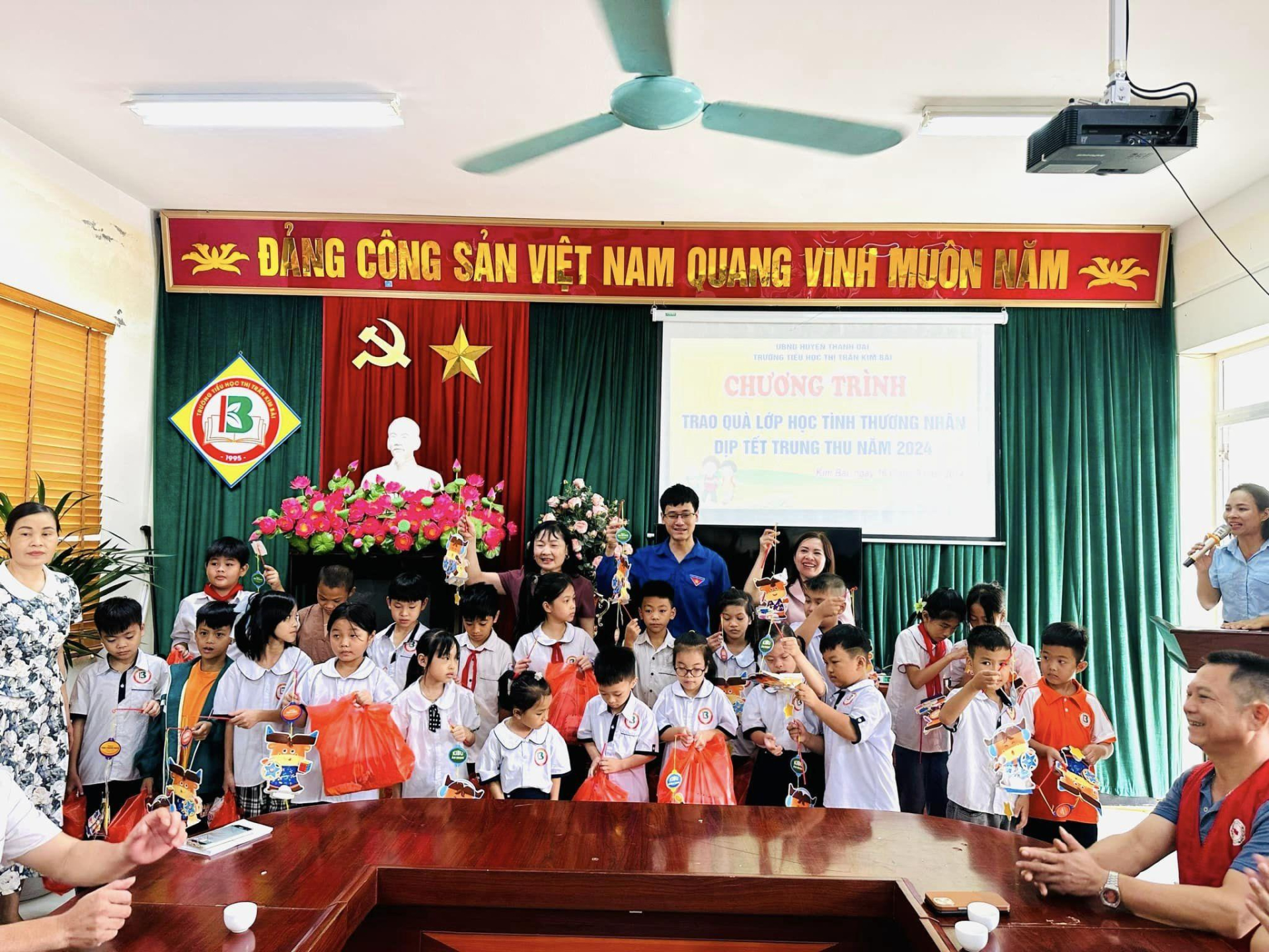 Tiểu học Thị trấn