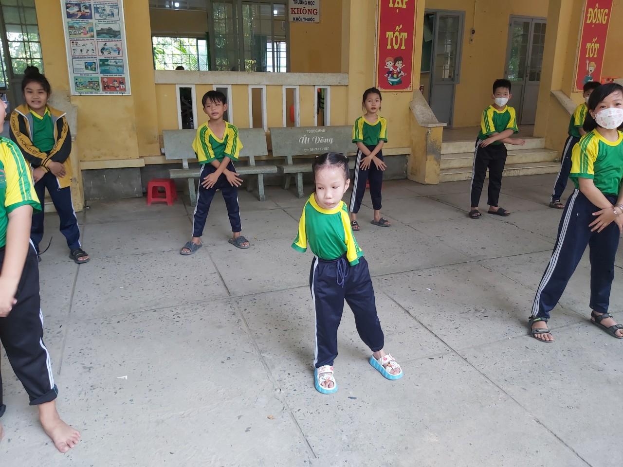 kim-hong-8-130427
