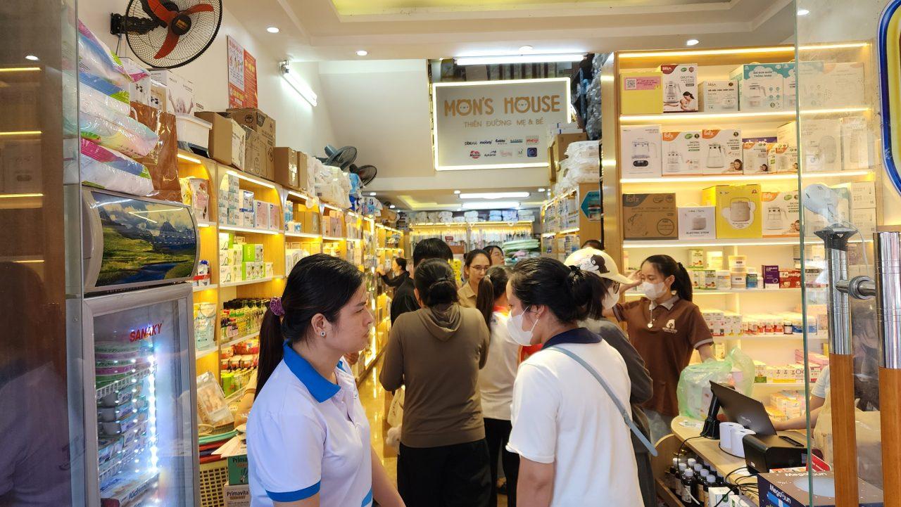 Nhân dịp kỷ niệm 7 năm, Mon’s House hân hoan chào đón khách hàng ghé thăm, cùng lưu giữ khoảnh khắc ý nghĩa. 2 Tha Ngo