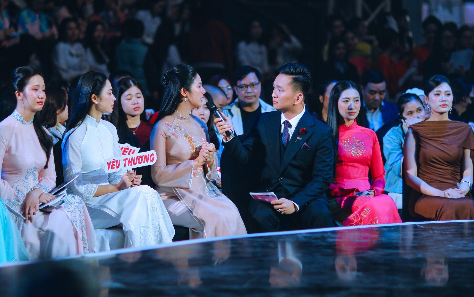 HHHoa hậu Ngọc Hân 2