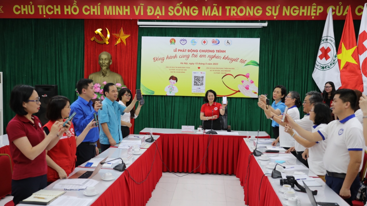 Hội Bảo vệ quyền trẻ em Việt Nam triển khai chiến dịch quyên góp gây quỹ ‘Đồng hành cùng trẻ em nghèo, khuyết tật’