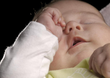 5 cách giúp trẻ sơ sinh ngủ ngon
