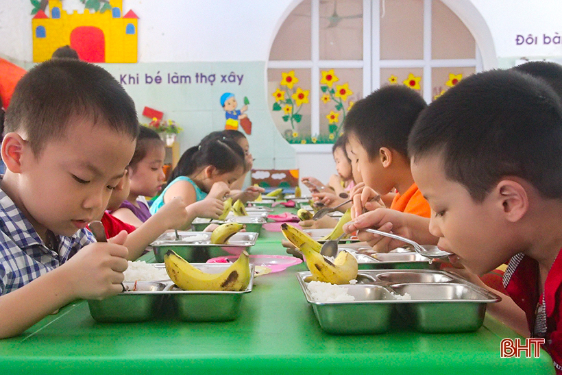 Hà Tĩnh phòng chống ngộ độc thực phẩm tại trường học