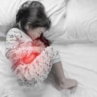 Đau bụng kéo dài, bé gái 10 tuổi phát hiện mắc ung thư hiếm gặp