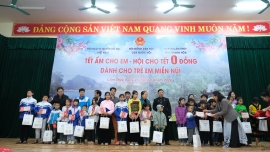 'Tết ấm cho em - Hội chợ Tết 0 đồng' mang lại hạnh phúc cho hàng trăm trẻ em tại Thanh Hóa