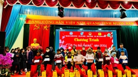 Bắc Giang: Hội Bảo vệ quyền trẻ em huyện Yên Thế tổ chức chương trình ‘Tết ấm tình thương’ năm 2024