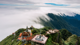 Valentine lãng mạn trên mây tại 3 đỉnh núi nổi tiếng Việt Nam