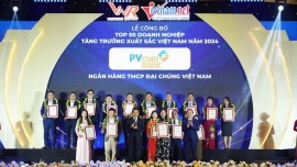Vietnam Report vinh danh PVcomBank là doanh nghiệp phát triển nhanh nhất Việt Nam 2024