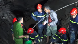 Thông tin mới nhất vụ cứu cháu bé rơi xuống trụ bê tông sâu 35 m ở Đồng Tháp
