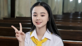 Mẫu nhí 12 tuổi Maika Ngọc Khánh ra MV mừng Giáng sinh