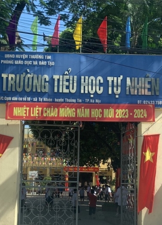 Thường Tín, Hà Nội: Hiệu trưởng trường tiểu học che giấu lạm thu?