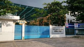 Kiểm điểm Hiệu trưởng Trần Nghĩa Nhân, trường Bình Phú hoàn trả học sinh hơn 114 triệu đồng