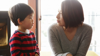 6 lời khuyên cho cha mẹ khi nuôi dạy con trai