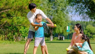 Cha mẹ là tấm gương đầu đời hình thành nhân cách và giá trị sống của trẻ