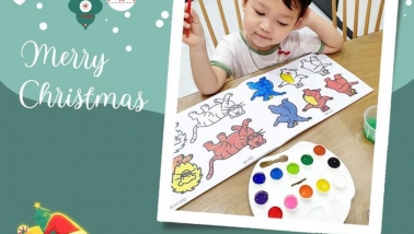 Cầm 300 nghìn chọn quà Noel cho con, mua được loạt món đồ ý nghĩa bé thích mê!