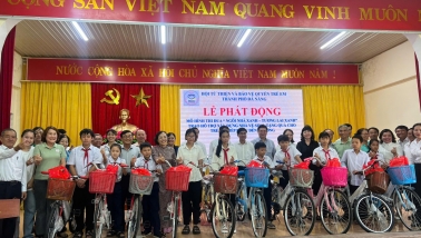 Phát động Mô hình thi đua “Ngôi nhà xanh - Tương lai xanh”