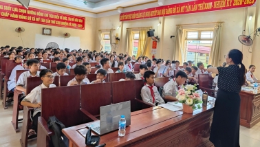 Nam Định: Dạy bơi an toàn phòng, chống đuối nước cho trẻ em