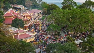 Hệ thống các chùa trên núi Bà Đen, Tây Ninh có quy mô như thế nào?