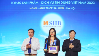 Thẻ tín dụng SHB VISA Platinum được vinh danh Top 50 sản phẩm dịch vụ tin dùng Việt Nam 2023