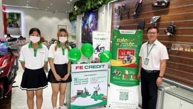 FE CREDIT biến giấc mơ xe sang trong tầm tay