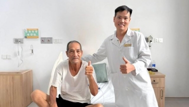 Cứu sống cụ ông 77 tuổi đột quỵ do nhồi máu não, liệt nửa người tại Phú Quốc