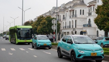 Tại sao các doanh nghiệp vận tải đồng loạt chuyển sang dùng xe điện?
