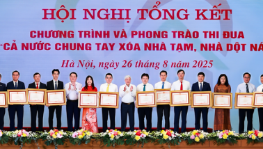 Chính phủ hoàn thành mục tiêu 334.000 căn nhà tạm được xây mới, HDBank chung tay đóng góp trên 2.600 căn