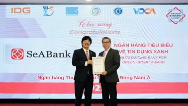 SeABank khẳng định dấu ấn bền vững với 2 giải thưởng Ngân hàng Việt Nam tiêu biểu