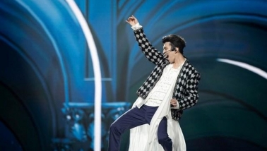 Dimash Kudaibergen: Tại sao cả thế giới “phát cuồng” trước một giọng hát?